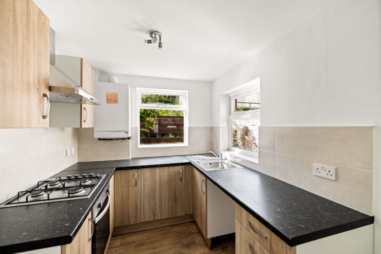 2 bedroom Terraced House in Dover, Kent