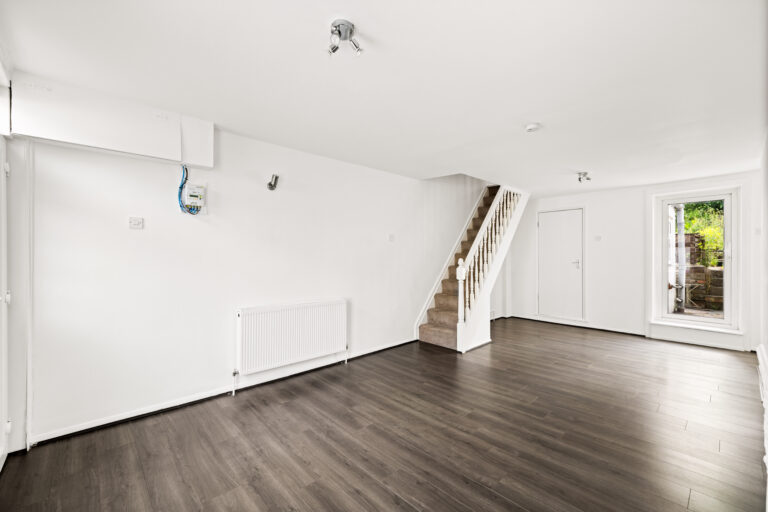 2 bedroom Terraced House in Dover, Kent