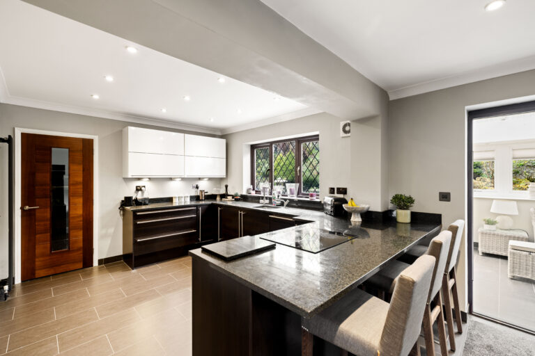 5 bedroom Detached House in Dover, Kent