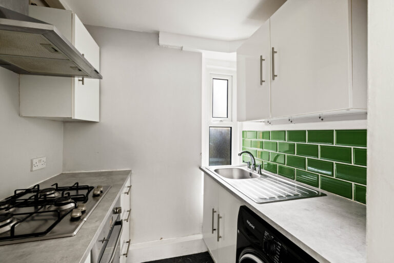 1 bedroom Apartment in Folkestone, Kent