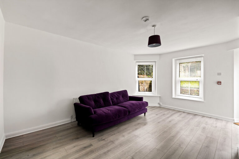 1 bedroom Apartment in Folkestone, Kent