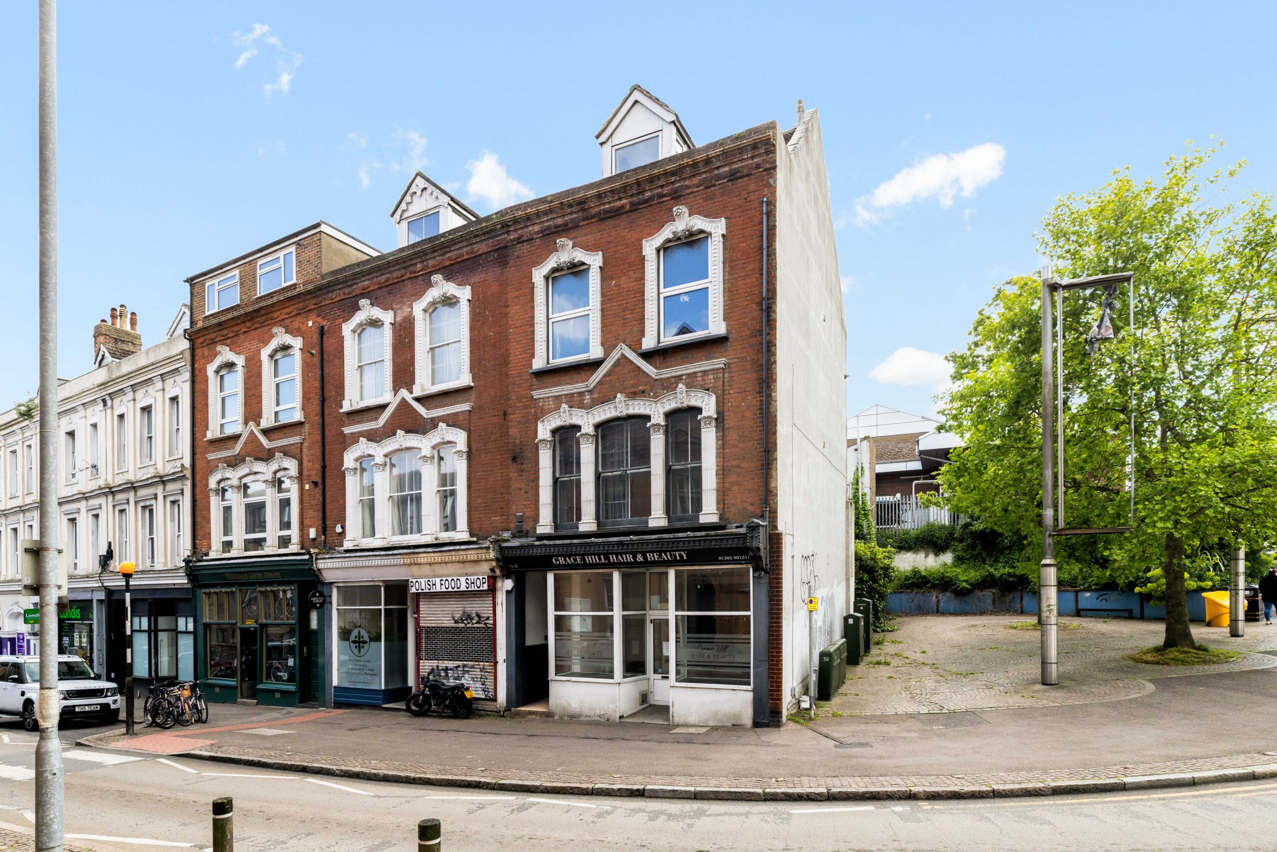 2 bedroom Maisonette in Folkestone, Kent