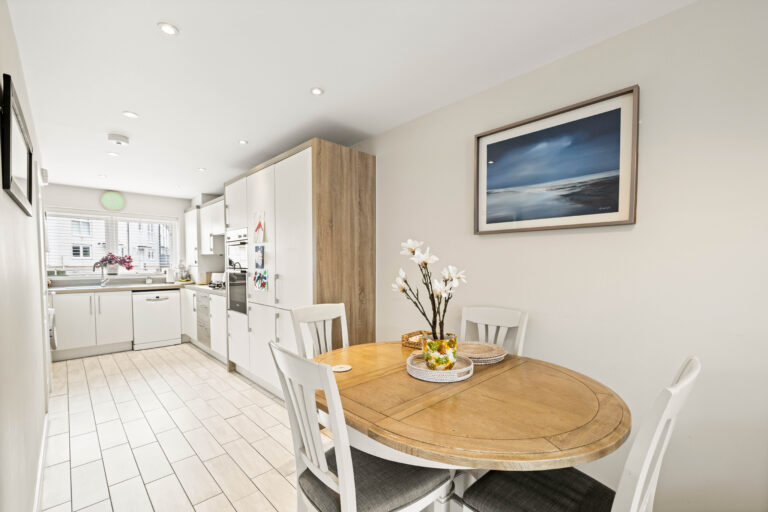 3 bedroom End of Terrace House in Folkestone, Kent