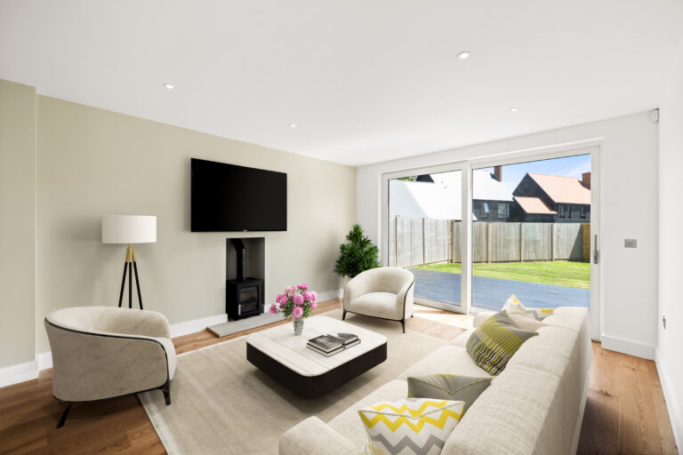 4 bedroom Detached House in Folkestone, Kent