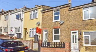 2 Woods Place